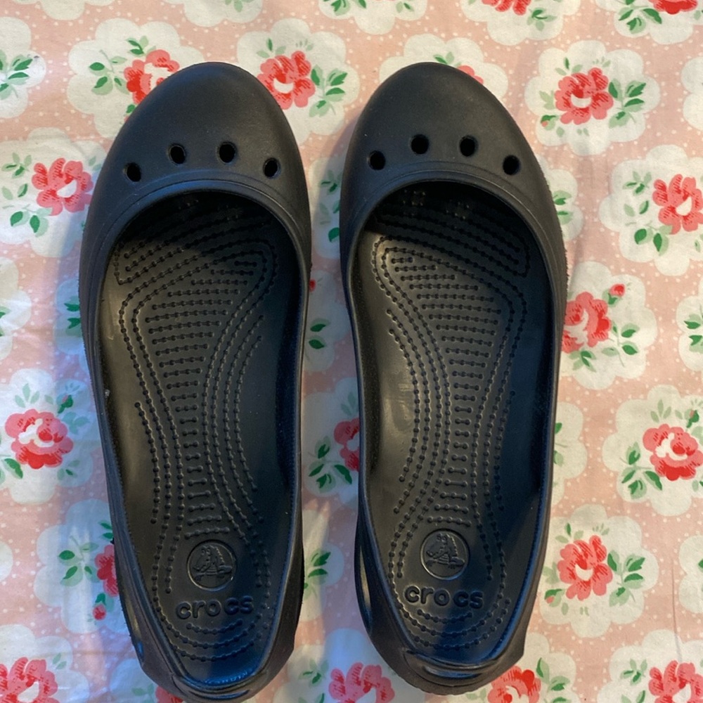 WOMEN'S KADEE FLAT, women’s size 8, black.